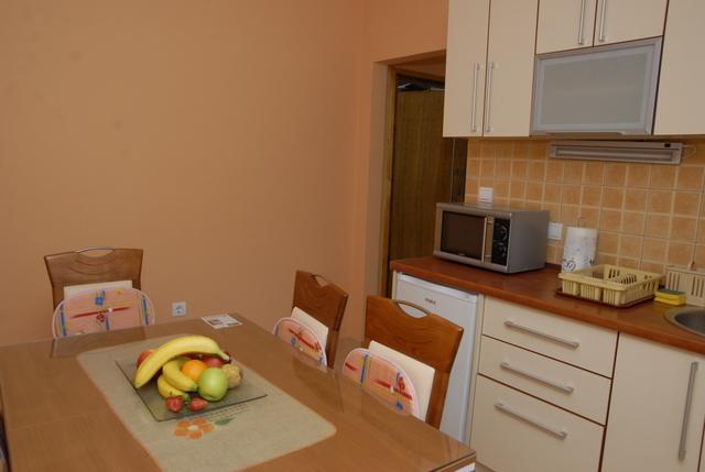 Apartments Dosljak Tivat Ngoại thất bức ảnh