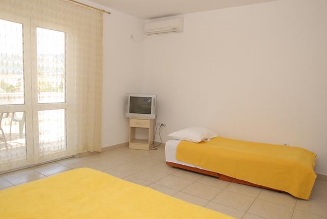 Apartments Dosljak Tivat Ngoại thất bức ảnh