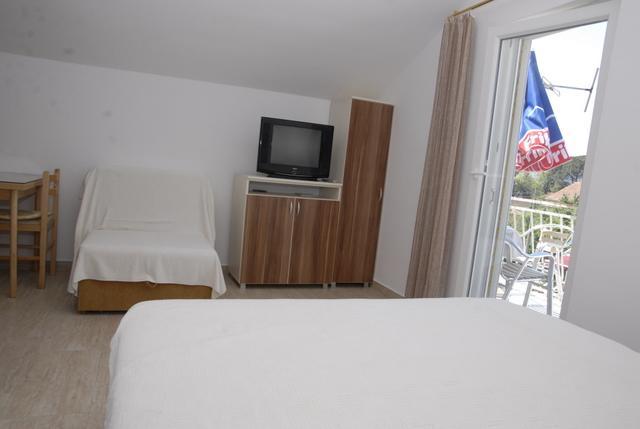 Apartments Dosljak Tivat Ngoại thất bức ảnh